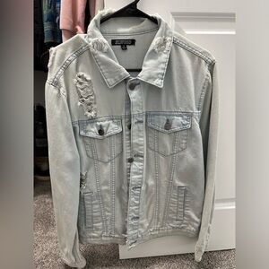 Elwood Distressed Trucker Light Wash Button Denim Jacket With Pockets